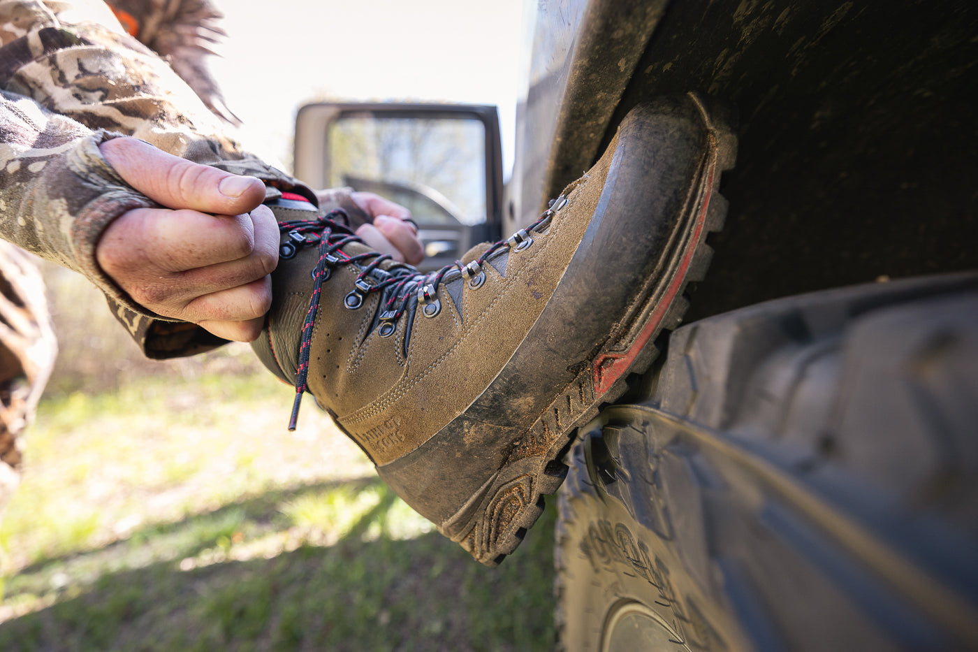 MOUNTAIN HUNTER WIDE