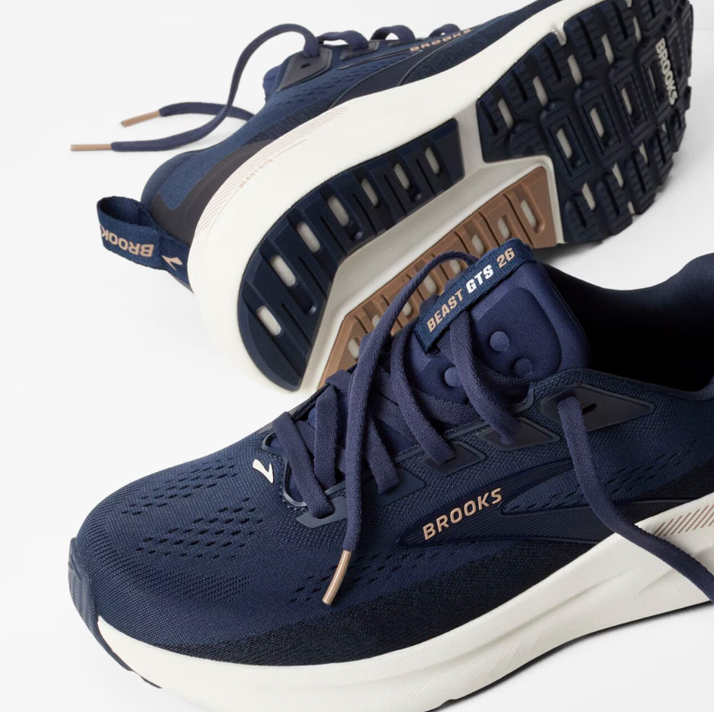 Brooks Beast GTS 26